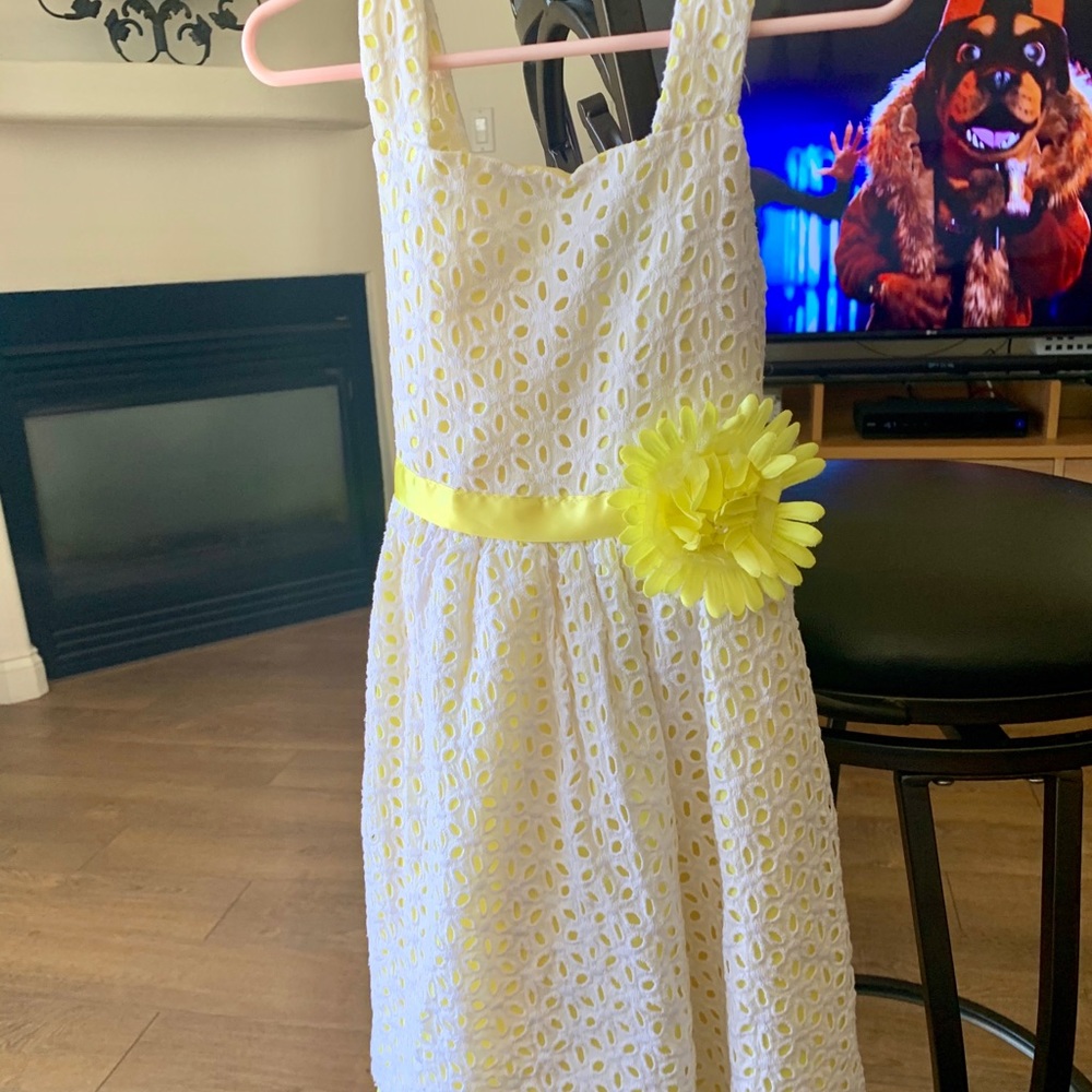 Girls white dress w/ Yellow accents, bow & flower